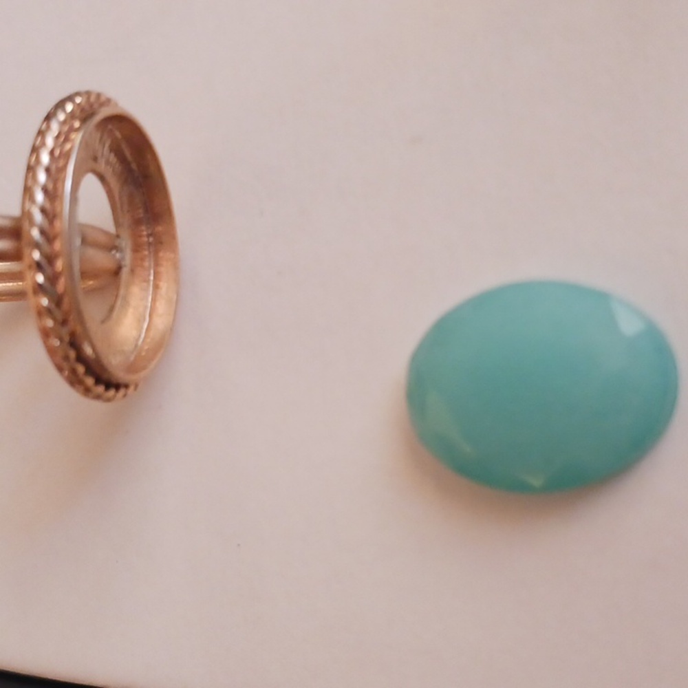 Emma & Chloe Collectors Ring - Picture 5 of 13